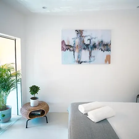 Portaria Housing * 阿威罗