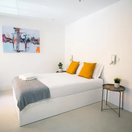 Portaria Housing * 阿威罗