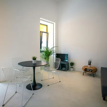 Portaria Housing * 阿威罗